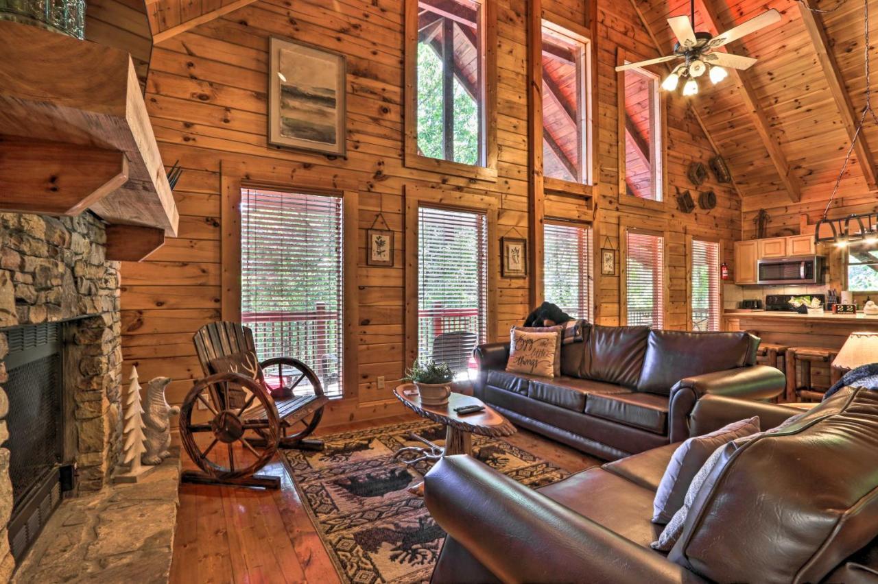 Sevierville Cabin With Deck Minutes To Pigeon Forge المظهر الخارجي الصورة