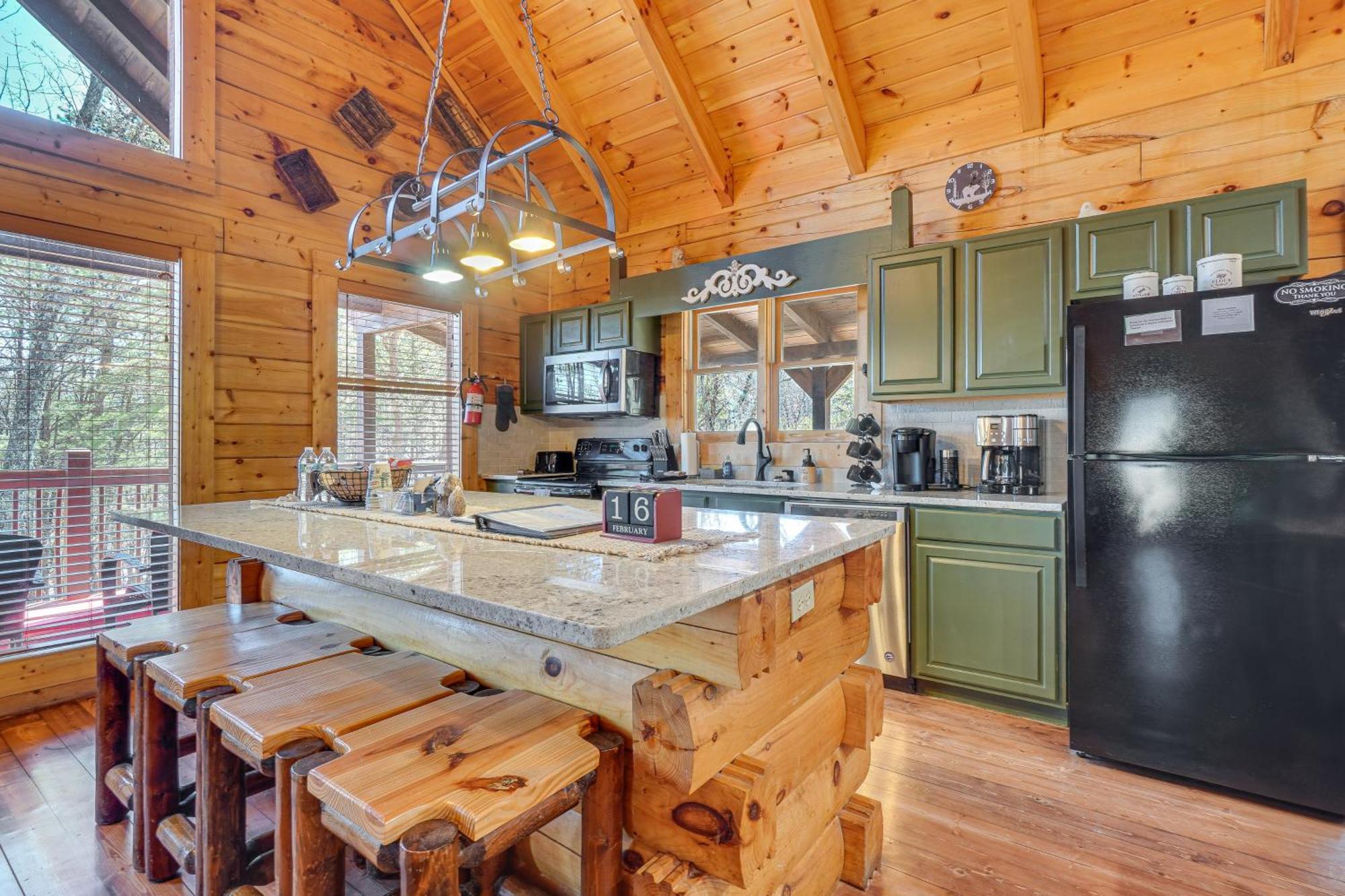 Sevierville Cabin With Deck Minutes To Pigeon Forge المظهر الخارجي الصورة