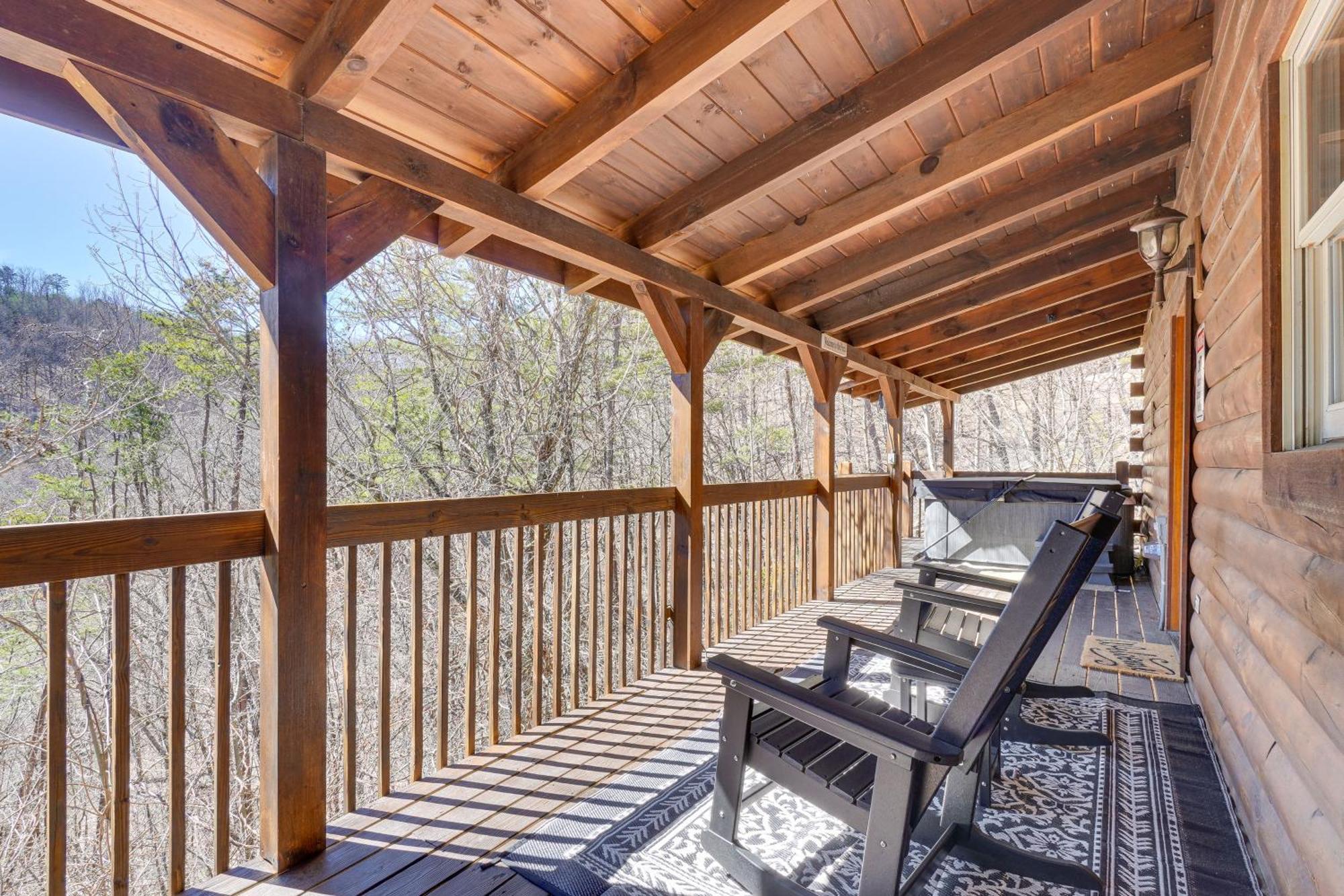 Sevierville Cabin With Deck Minutes To Pigeon Forge المظهر الخارجي الصورة